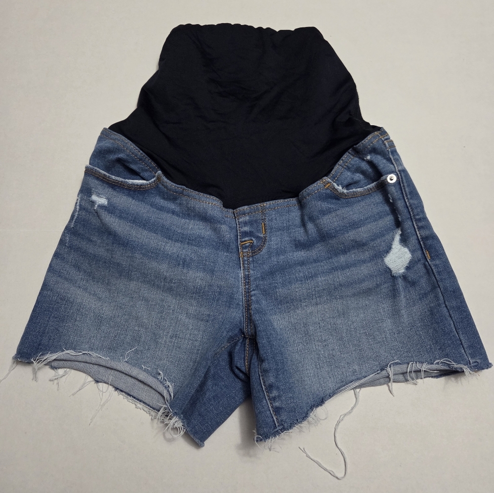 NWOT Isabel Maternity Over Belly Midi Distressed Denim Maternity Shorts Size 2